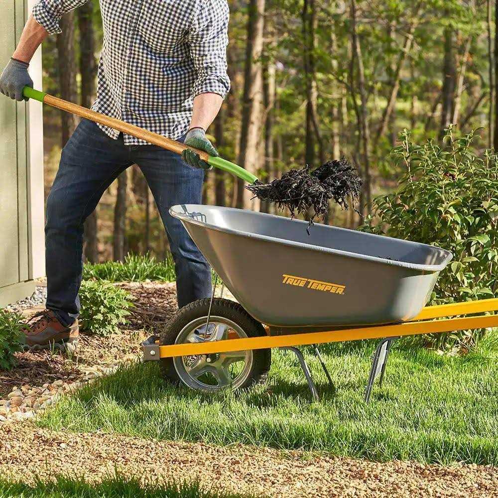 True Temper Residential Steel Wheelbarrow, 6 cu ft