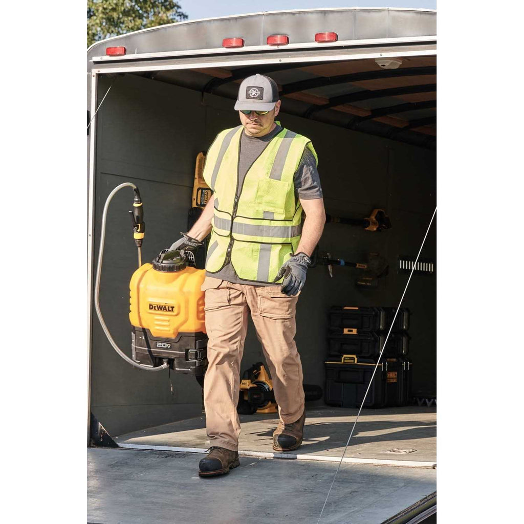DEWALT 20V Lithium-Ion 4 Gal. Battery-Powered Backpack Sprayer - 190681