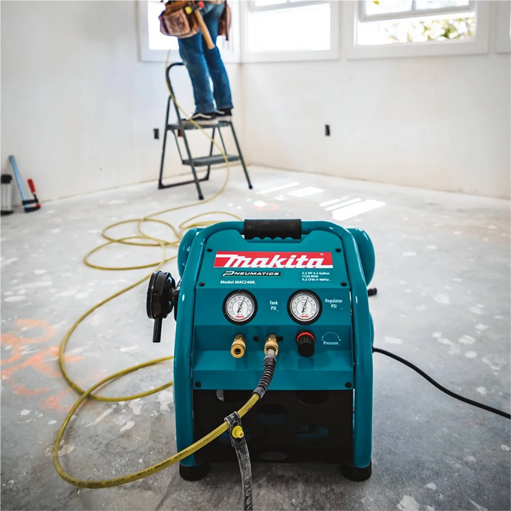 Makita 2.5 HP Big Bore Air Compressor - Twin Stack