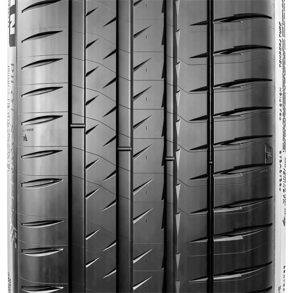 Michelin Pilot Sport 4S Performance Passenger Car Tire 315/30ZR20 104Y XL