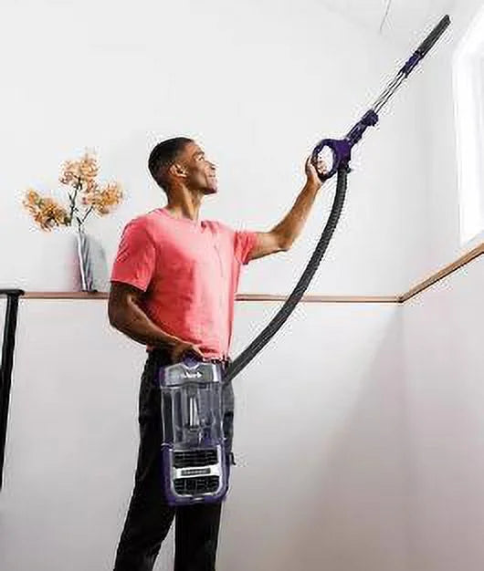 Shark Lift-Away Upright Vacuum With PowerFins Roller - ZD201