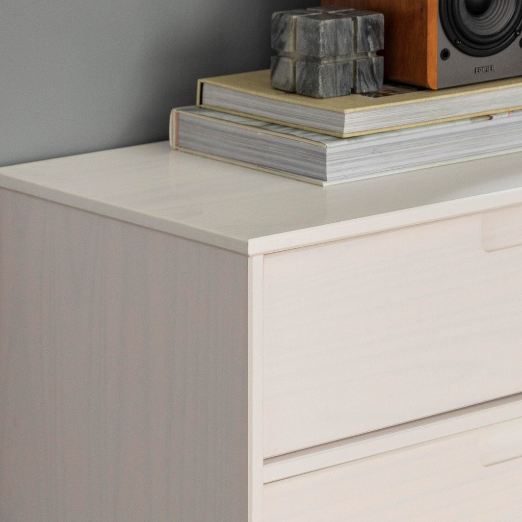 6-Drawer Caramel Mid-Century Modern Solid Pine Wood Dresser