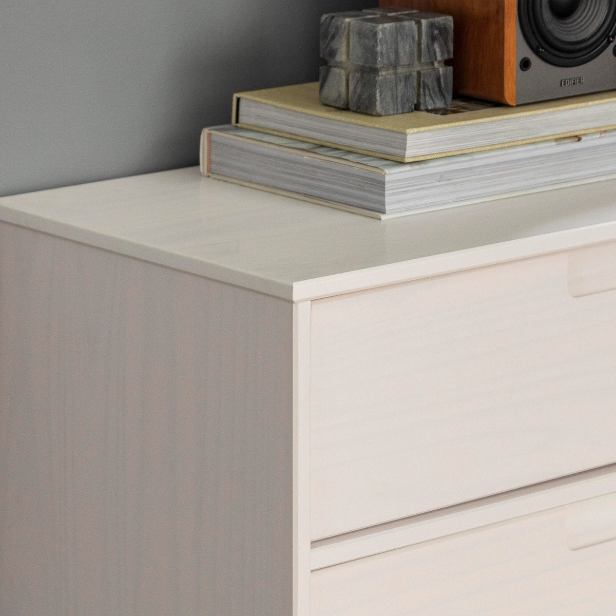6-Drawer Caramel Mid-Century Modern Solid Pine Wood Dresser